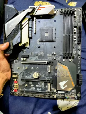 Desktop Computer Gigabyte 8GB AMD Ryzen 5 SSD 256GB