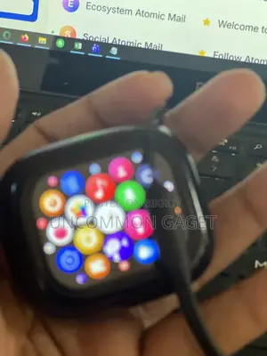 Air Buts With Display