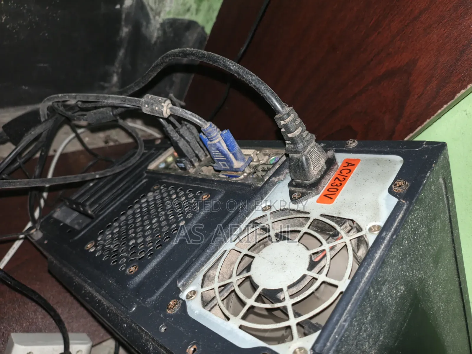 Desktop Computer Microsoft 4GB Intel SSD 512GB