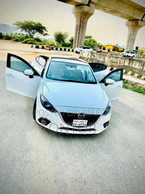 Mazda Axela SV Premium 2014 White