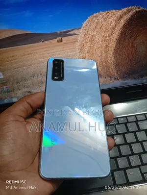 Vivo Y21 64 GB Blue