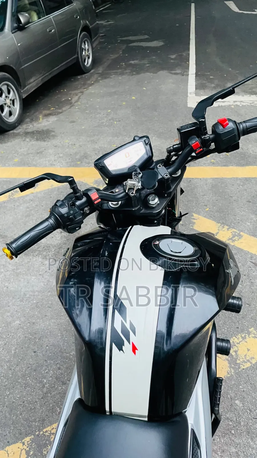 TVS Apache 160 4V 2022 Black
