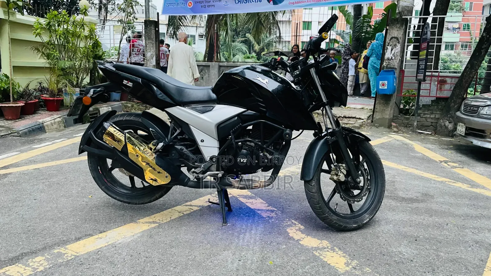 TVS Apache 160 4V 2022 Black