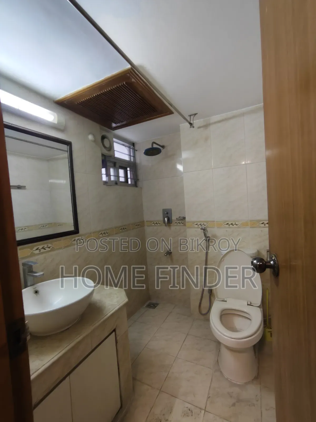 4-Bedroom Apartment in Gulshan for Rent