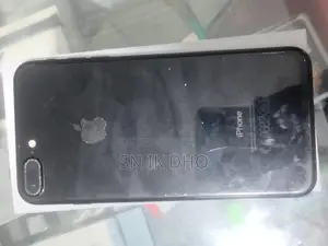 Apple iPhone 7 Plus 32 GB Black