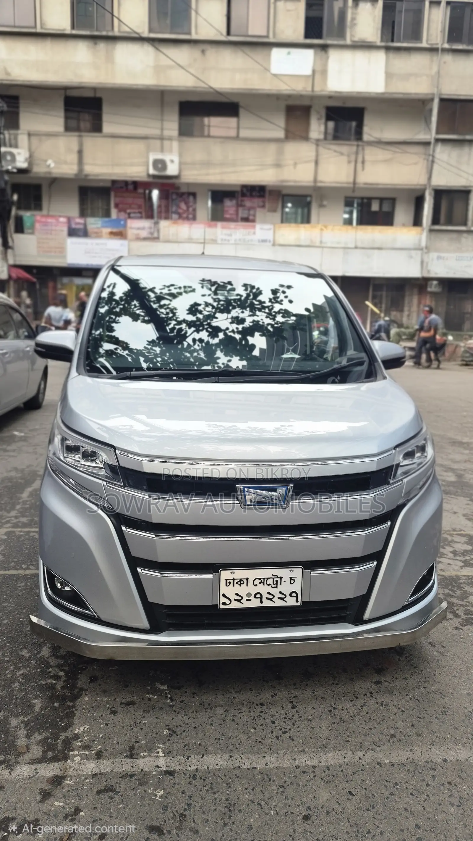 Toyota Noah 2019 Silver