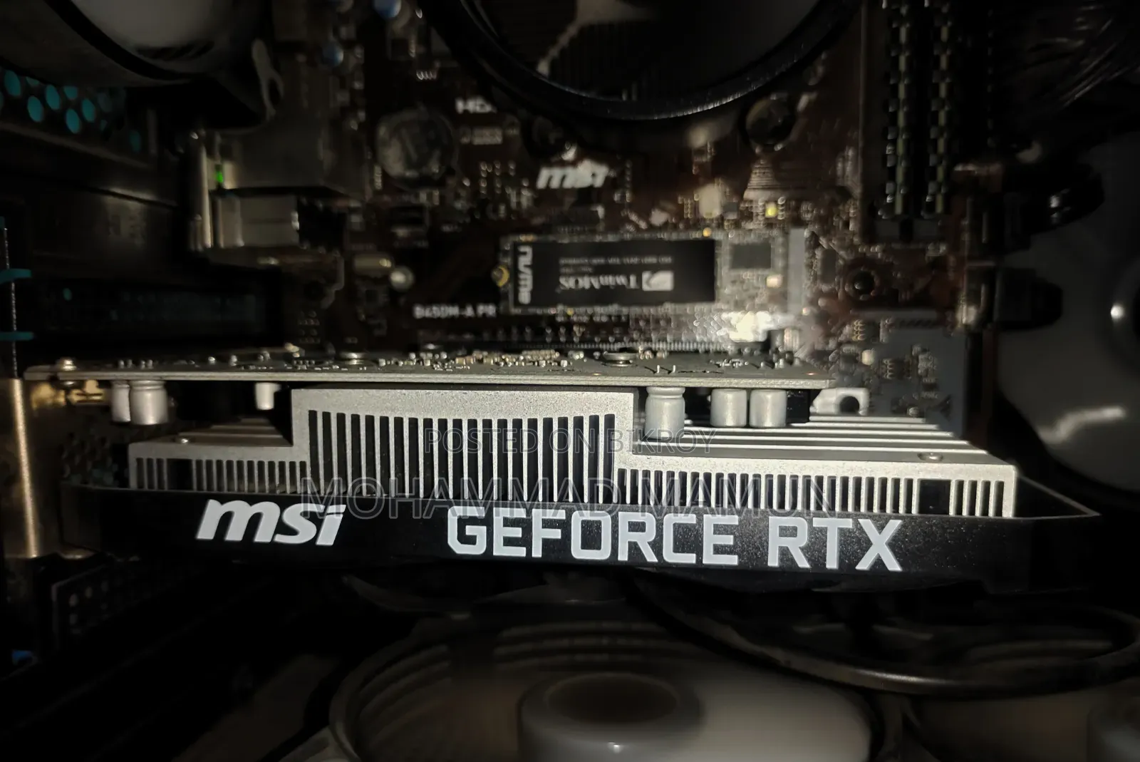Desktop Computer MSI Model 16GB AMD Ryzen 5 SSD 512GB