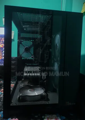 Desktop Computer MSI Model 16GB AMD Ryzen 5 SSD 512GB
