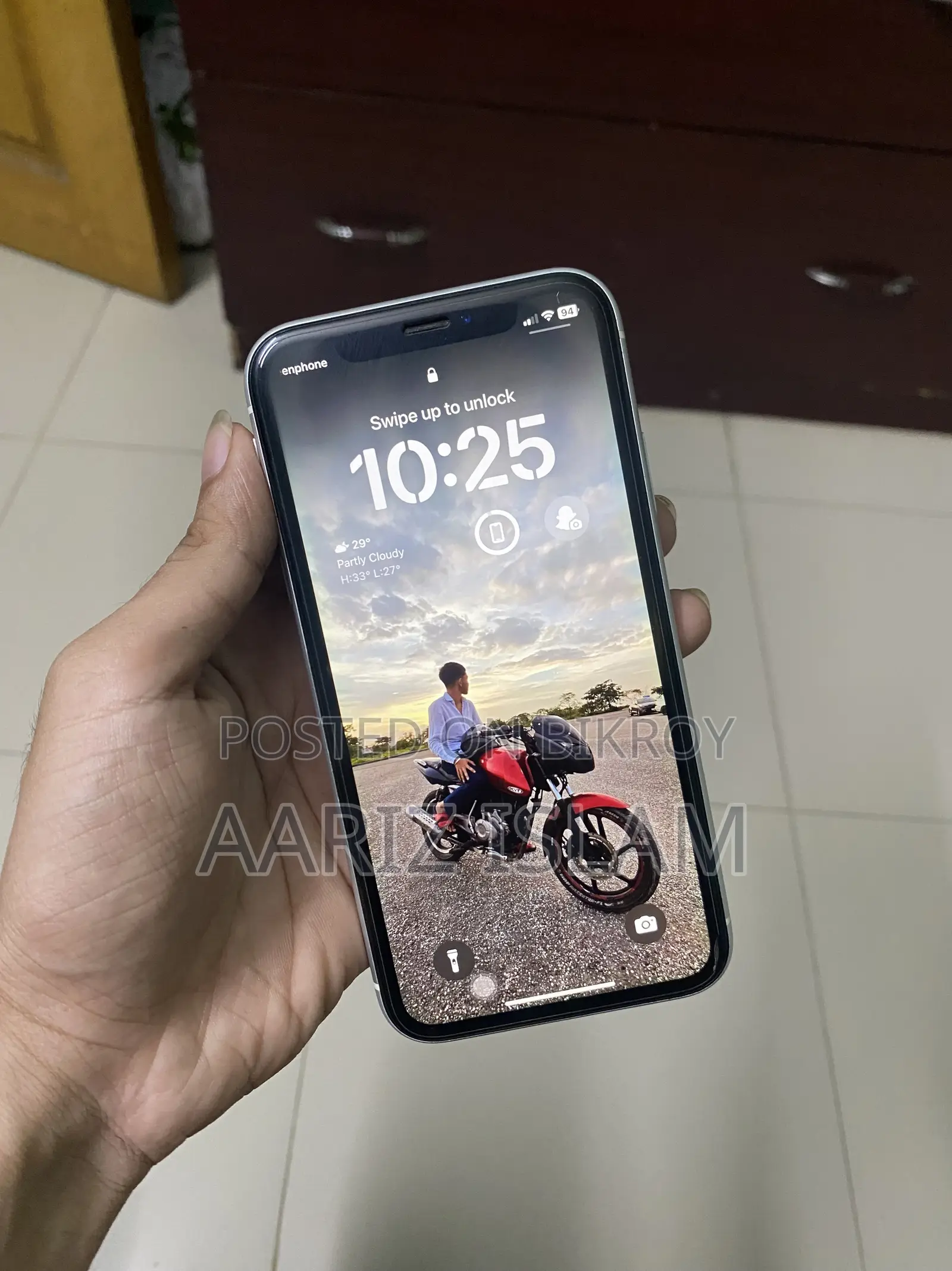 অ্যাপল আইফোন এক্সআর ৬৪ জিবি সাদা