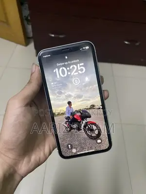 Apple iPhone XR 64 GB White