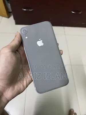 অ্যাপল আইফোন এক্সআর ৬৪ জিবি সাদা