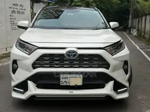 Toyota RAV4 2019 White
