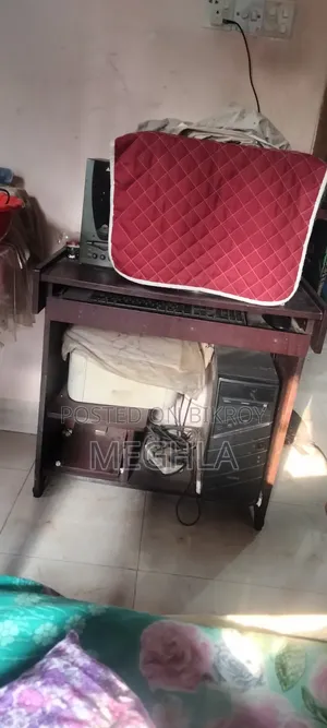 Computer Table