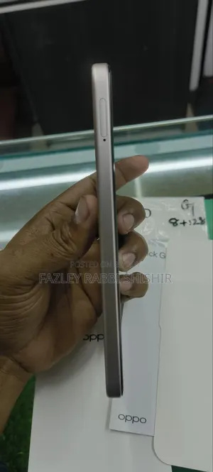 New Oppo A6 128 GB Rose Gold