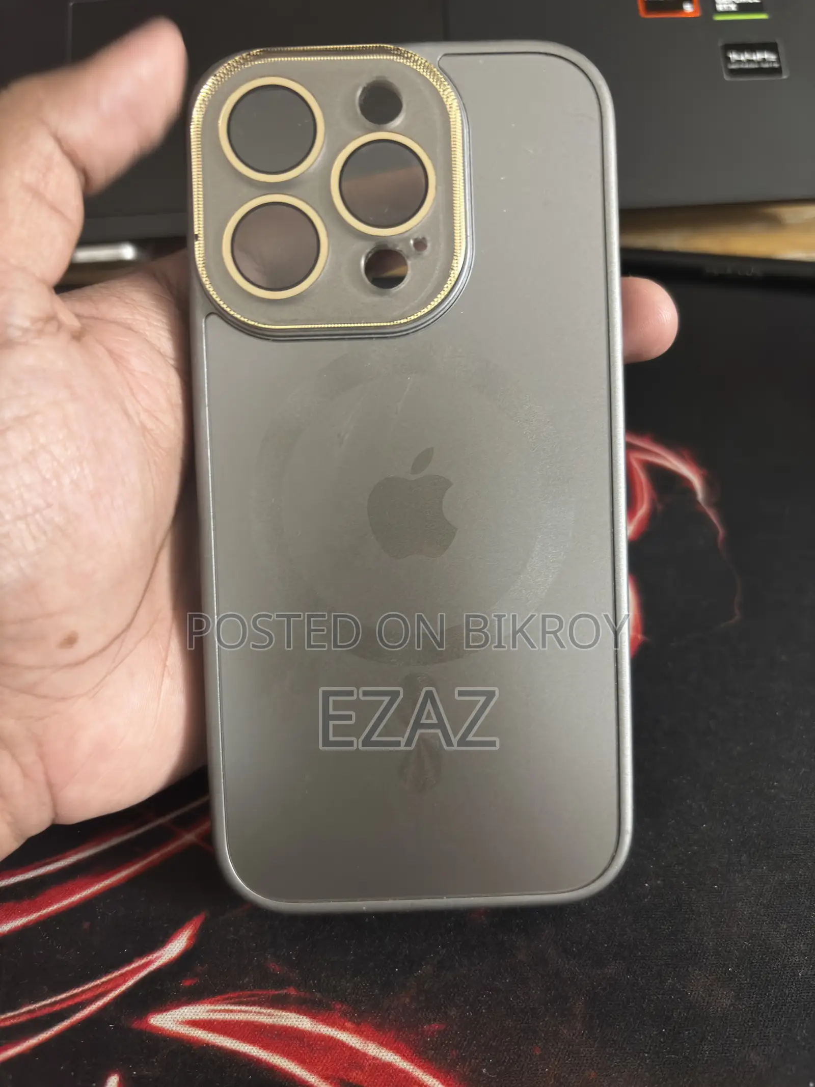 iPhone 15 Pro Cover