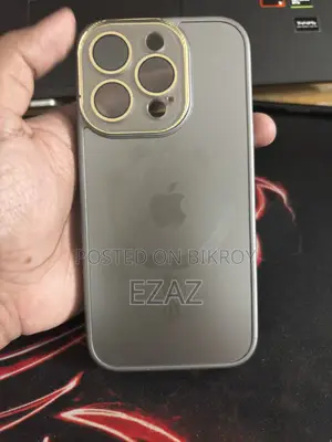 iPhone 15 Pro Cover