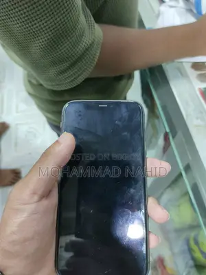 Apple iPhone 11 64 GB Black
