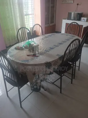 ডাইনিং টেবিল সেট