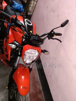 সুজুকি জিক্সার এফআই এবিএস ২০২২ লাল