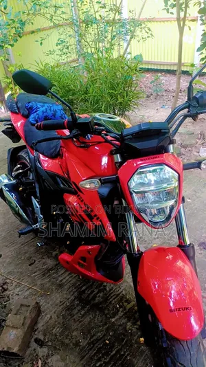 সুজুকি জিক্সার এফআই এবিএস ২০২২ লাল