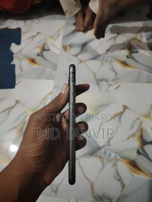 Apple iPhone 11 64 GB Black