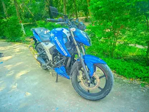TVS Apache 160 4V 2021 Blue