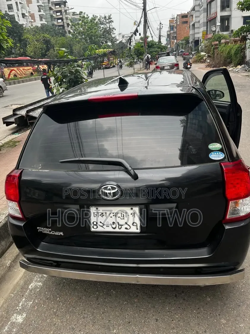 Toyota Axio 2013 Black