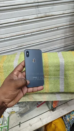 অ্যাপল আইফোন এক্স ২৫৬ জিবি কালো