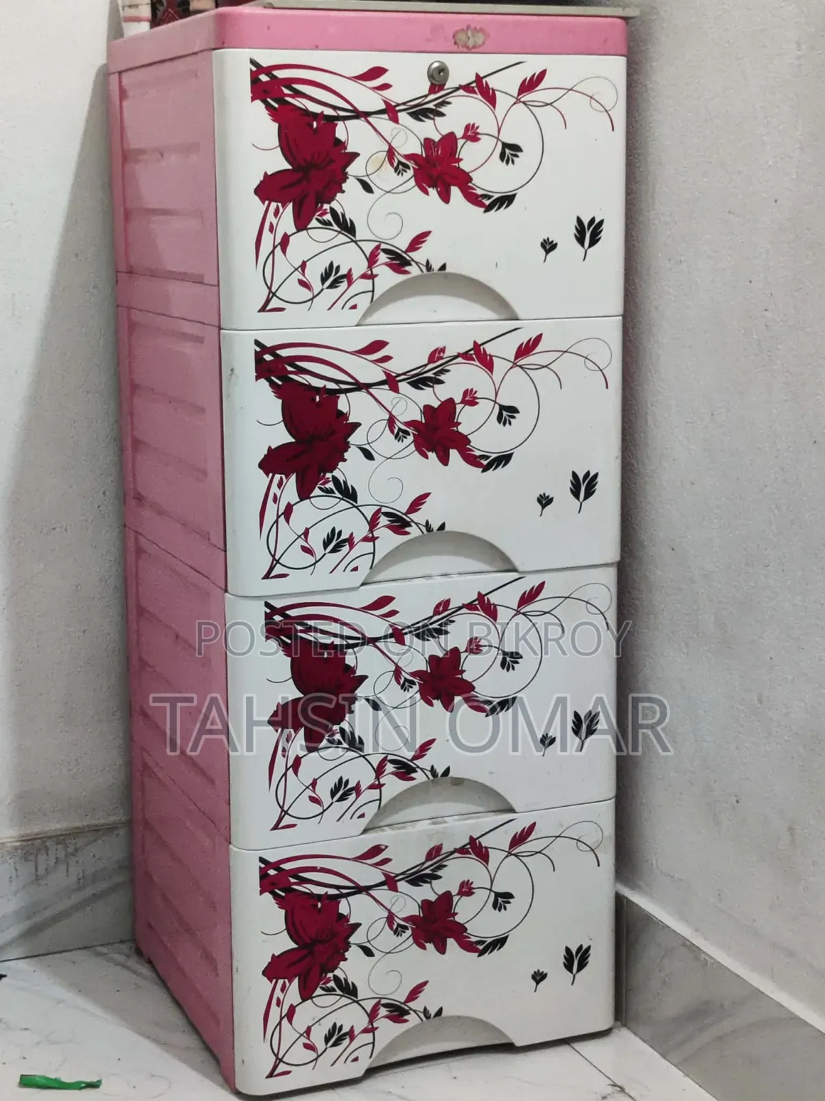 আরএফএল ৪ ডোর ওয়ারড্রোব