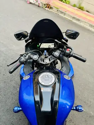 Yamaha R15 V3 2024 Blue