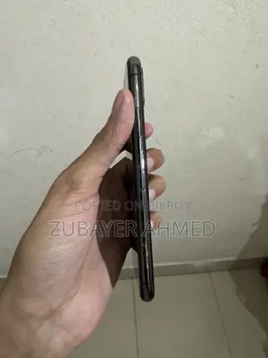 Apple iPhone X 64 GB Black