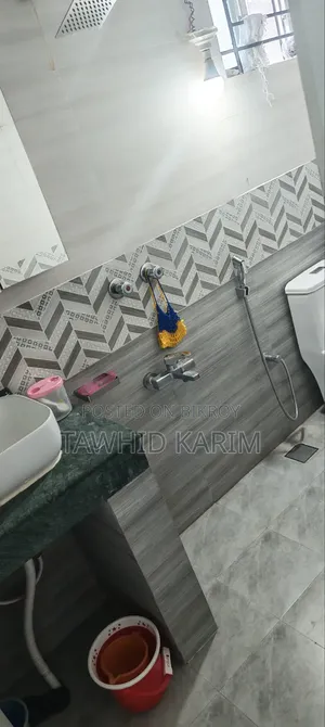Furnished 3-bedroom Apartment in CDA Avenue for Sale