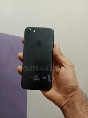 অ্যাপল আইফোন ৭ ৩২ জিবি ব্ল্যাক