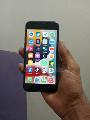 অ্যাপল আইফোন ৭ ৩২ জিবি ব্ল্যাক