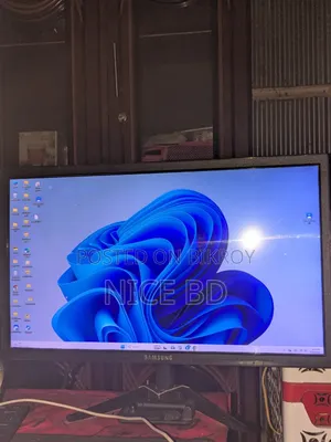 Desktop Computer Asus 16GB AMD Ryzen 5 eMMC 512GB