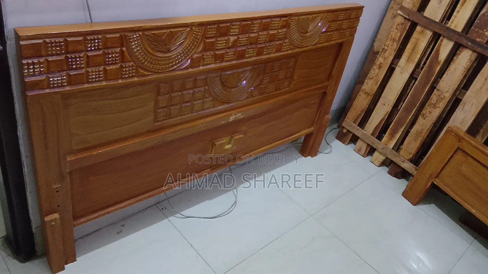 খাট ৫/৭ ফিট বিক্রয়