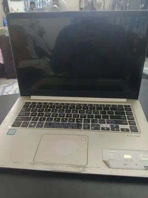 Laptop Asus VivoBook X540SA 8GB Intel Core I5 SSD 256GB