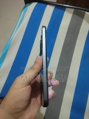 ZTE 8 GB Black