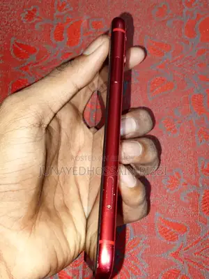 Apple iPhone 11 64 GB Red