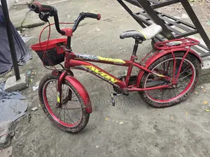 Kids' Avon Bomber bicycle for sale (good condition)