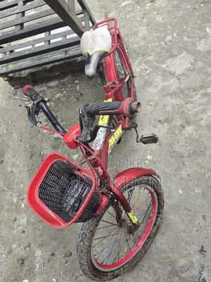 Kids' Avon Bomber bicycle for sale (good condition)