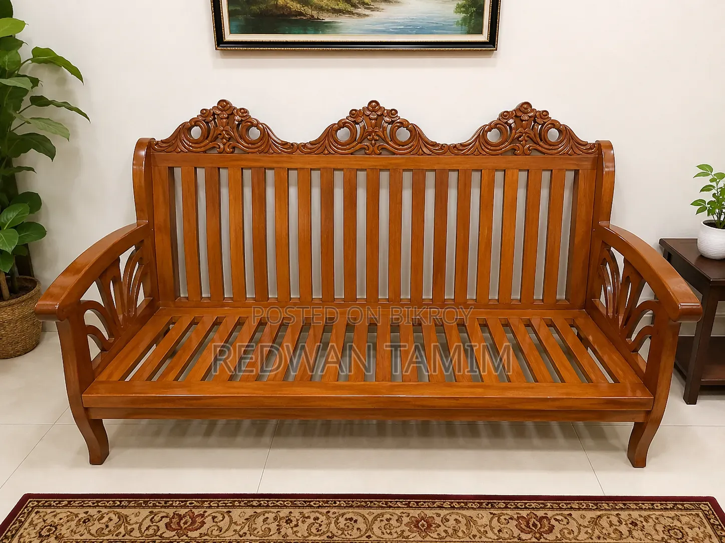 খাটি সেগুন কাঠের ৩ সিটের সোফা।
