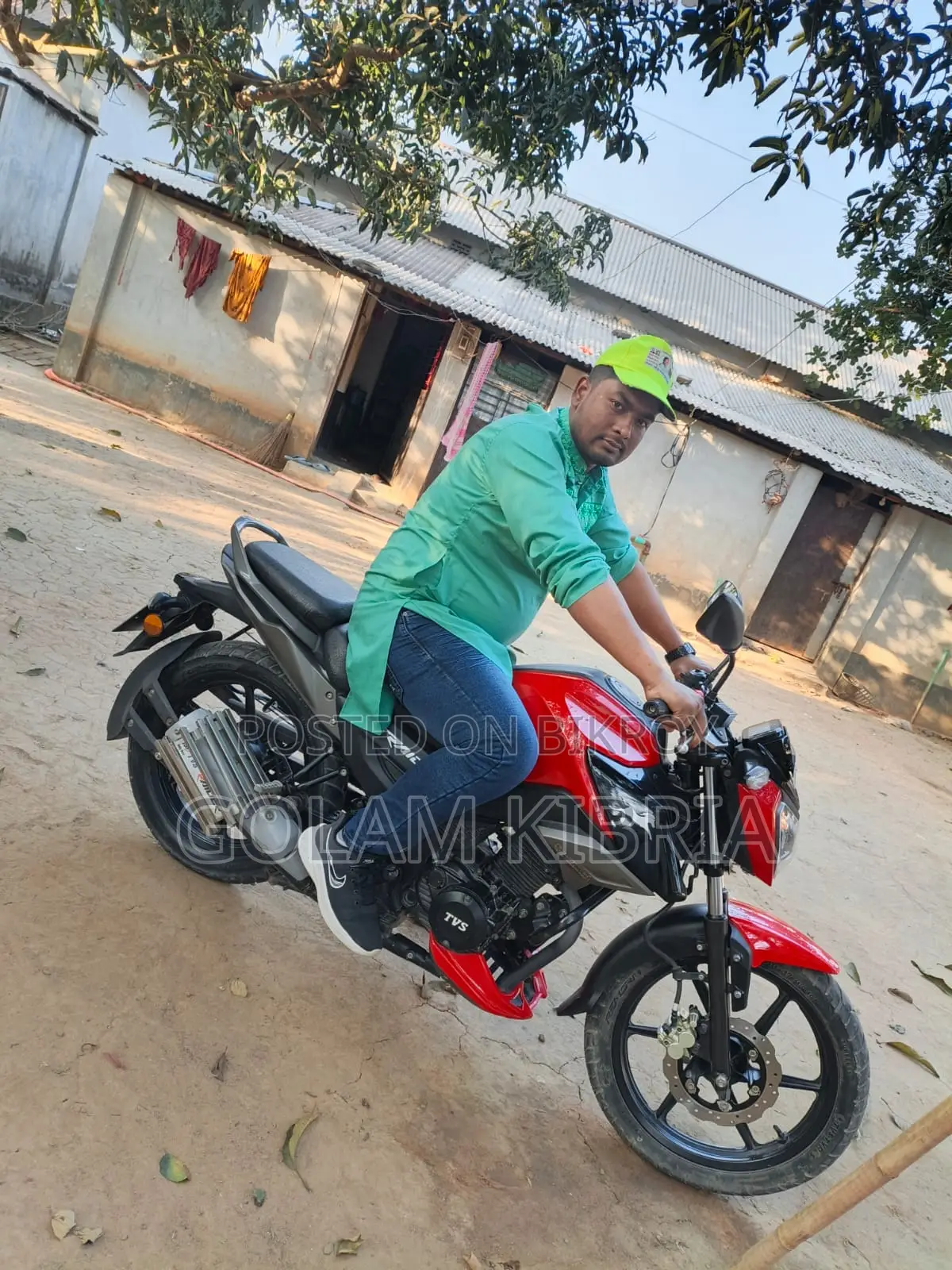 TVS Raider 125 2024 Red