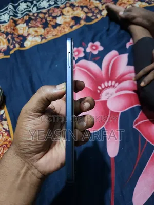 Motorola Moto G84 5G 256 GB Purple