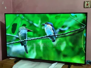 Samsung AU8000 50-inch TV