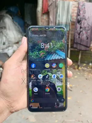 Symphony Z42 32 GB Black