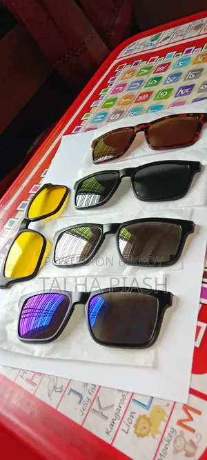 চশমা Glass