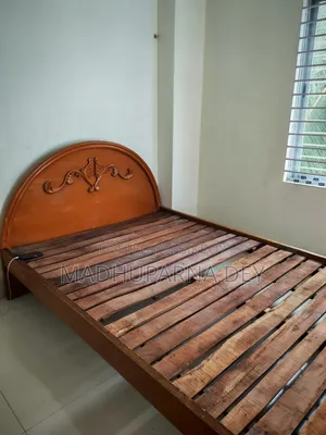 ৫/৭ ফিট খাট