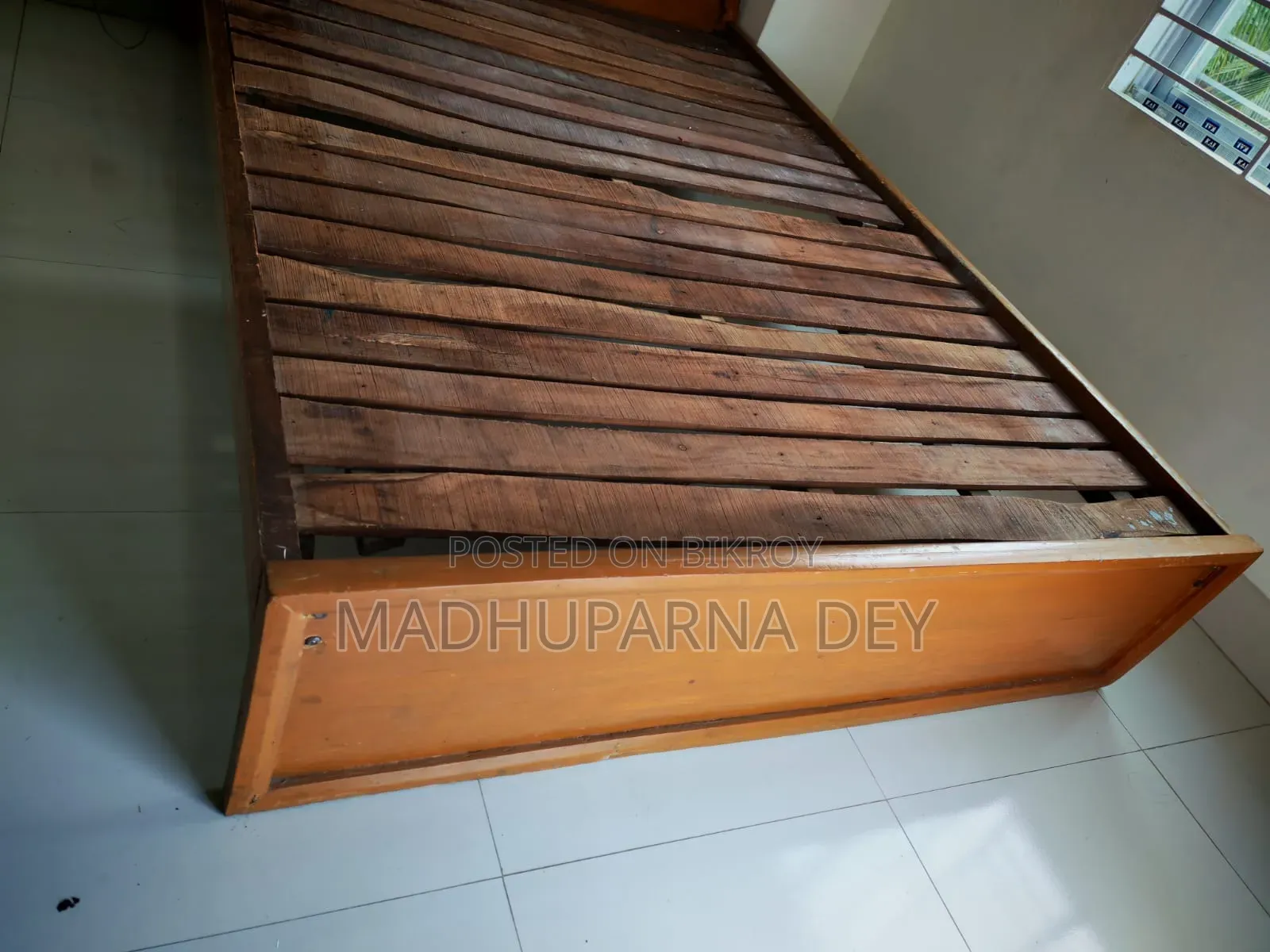 ৫/৭ ফিট খাট