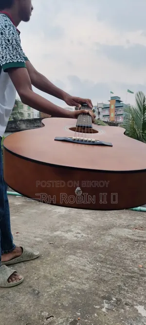 নতুন কন্ডিশন গিটার কাবাত কে-০২